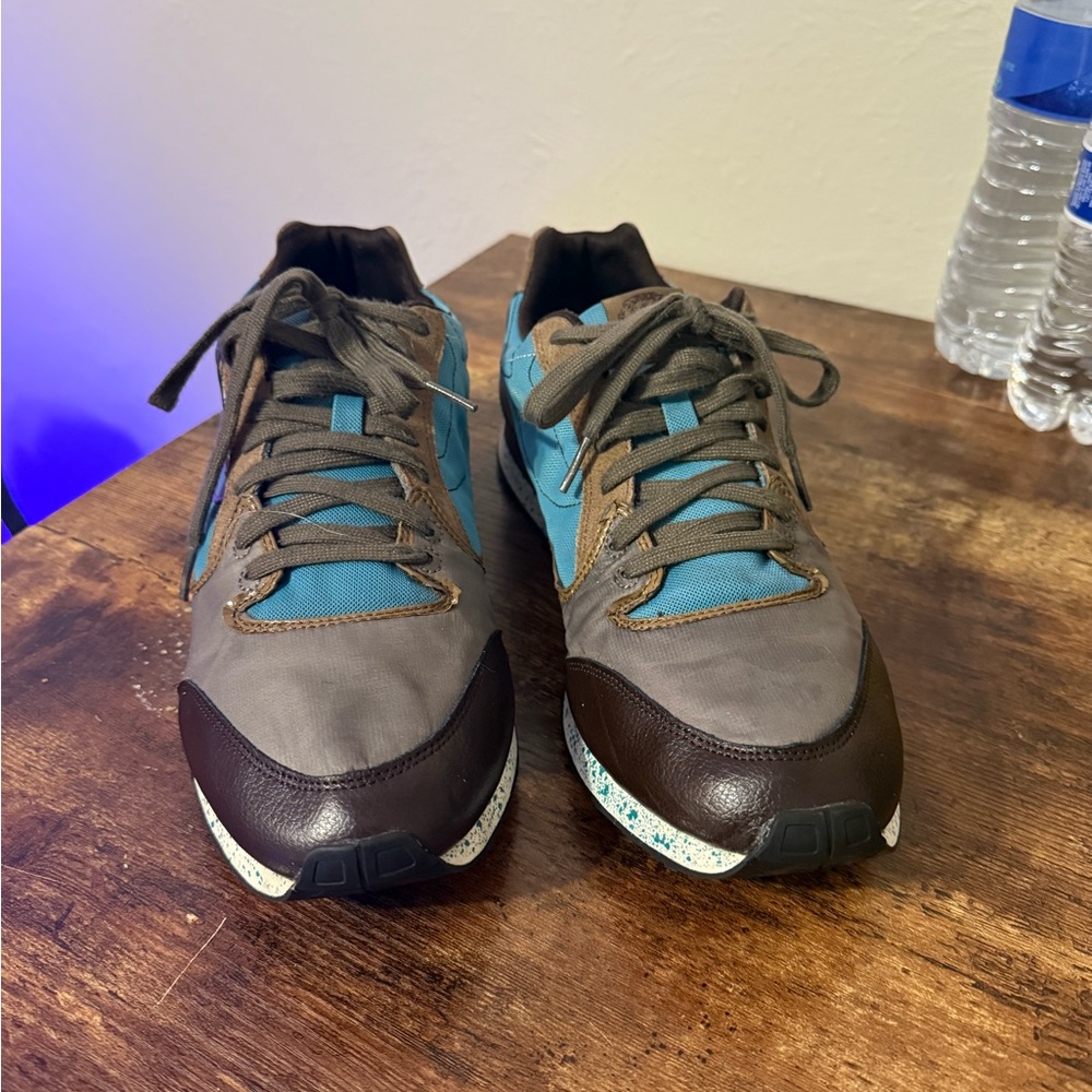 Men's Brown and Blue Sneakers